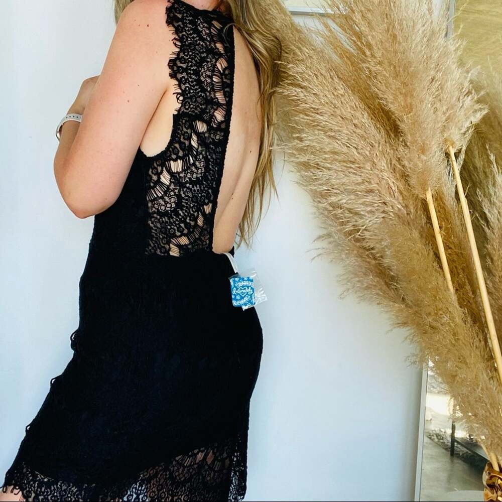 NEW FP FREE PEOPLE Black LBD Bodycon Lace Open Back High Neck Mini Slip Dress L